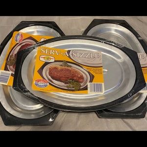 Nordic Ware Serv-A-Sizzle Cactus aluminum platter w/ insulated holder set of 3